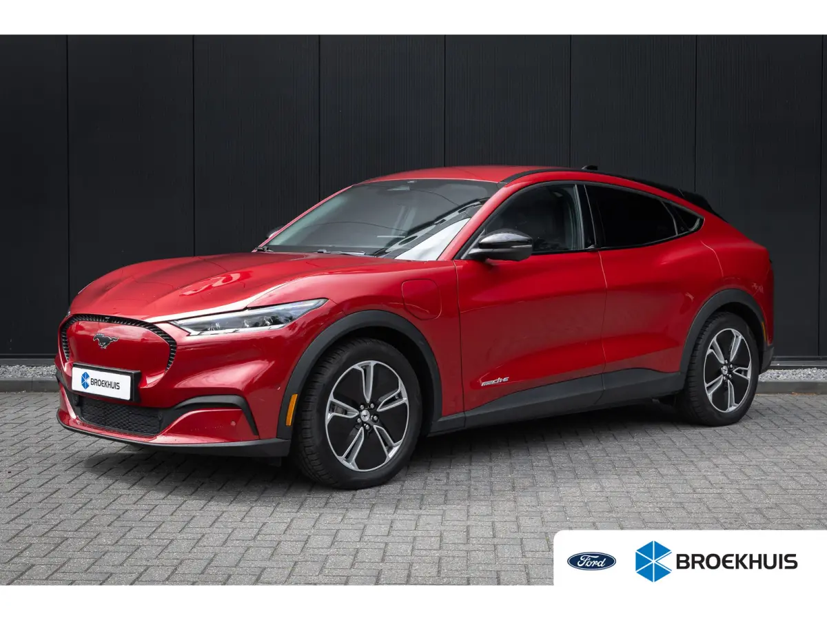RWD 75 kWh | Camera | Adapt. Cruise | Standkachel | Stoel en Stuurverwarming | Apple/Android Carplay | Automatisch inparkeren | Lederen bekleding | Full LED