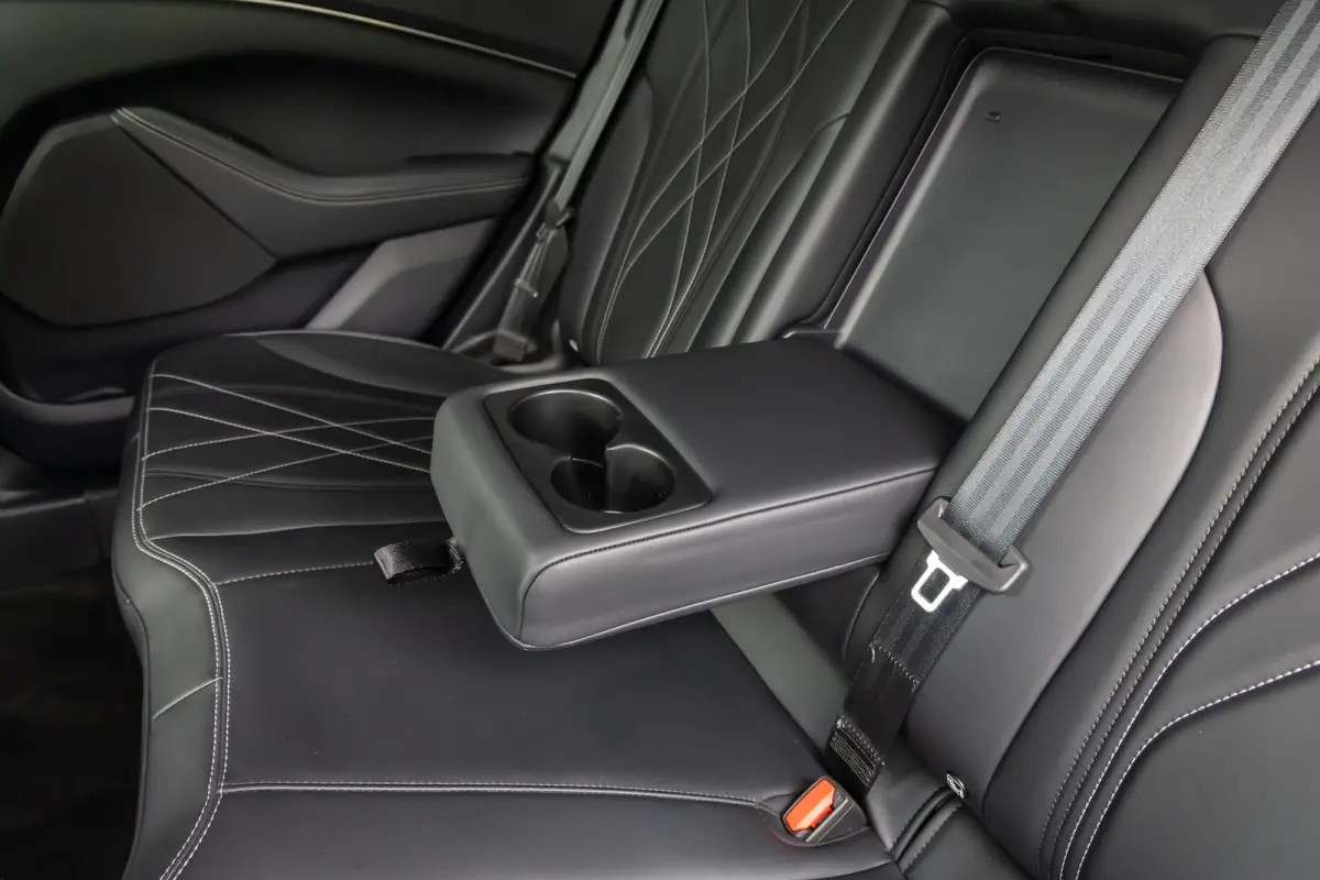 RWD 75 kWh | Camera | Adapt. Cruise | Standkachel | Stoel en Stuurverwarming | Apple/Android Carplay | Automatisch inparkeren | Lederen bekleding | Full LED