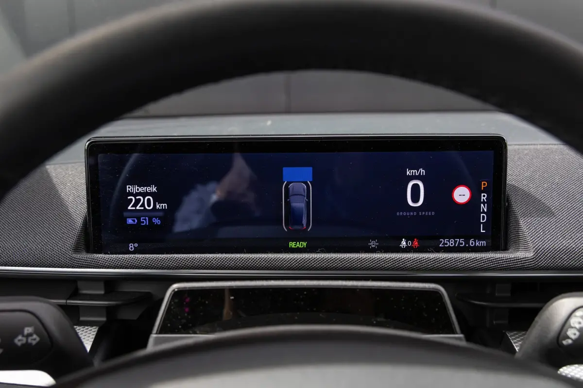RWD 75 kWh | Camera | Adapt. Cruise | Standkachel | Stoel en Stuurverwarming | Apple/Android Carplay | Automatisch inparkeren | Lederen bekleding | Full LED