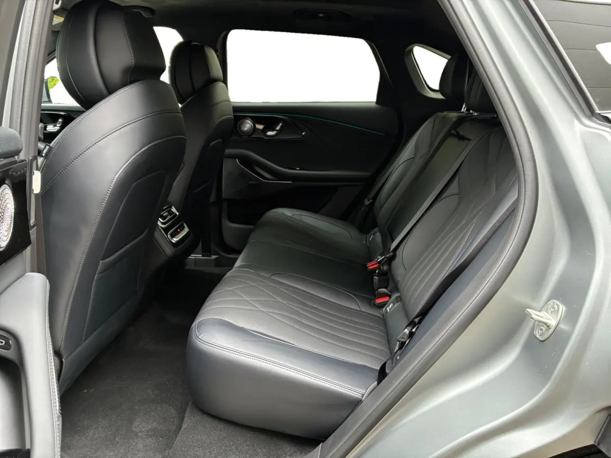 1.5T-GDi SHS-P Premium 5p | Nieuw uit voorraad leverbaar | AWD | Full Options