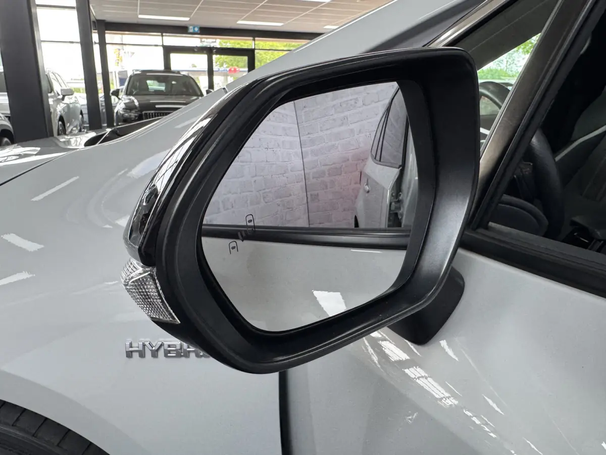 2.0 Hybrid GR-Sport Pano JBL HUD