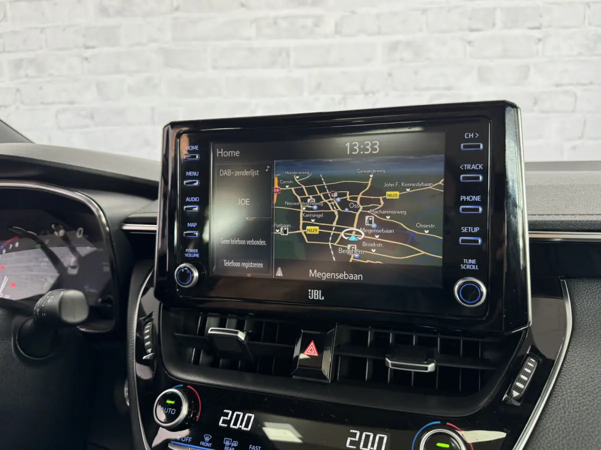 2.0 Hybrid GR-Sport Pano JBL HUD