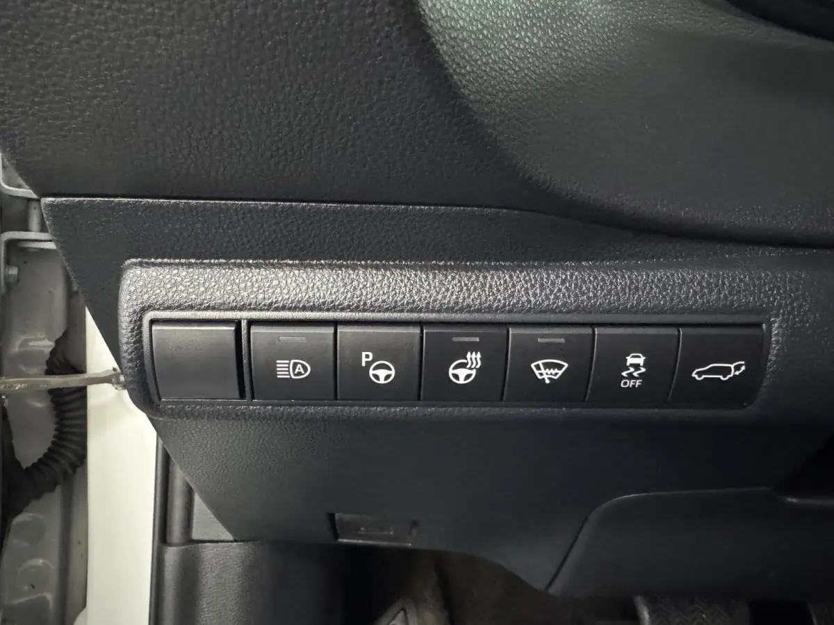 2.0 Hybrid GR-Sport Pano JBL HUD