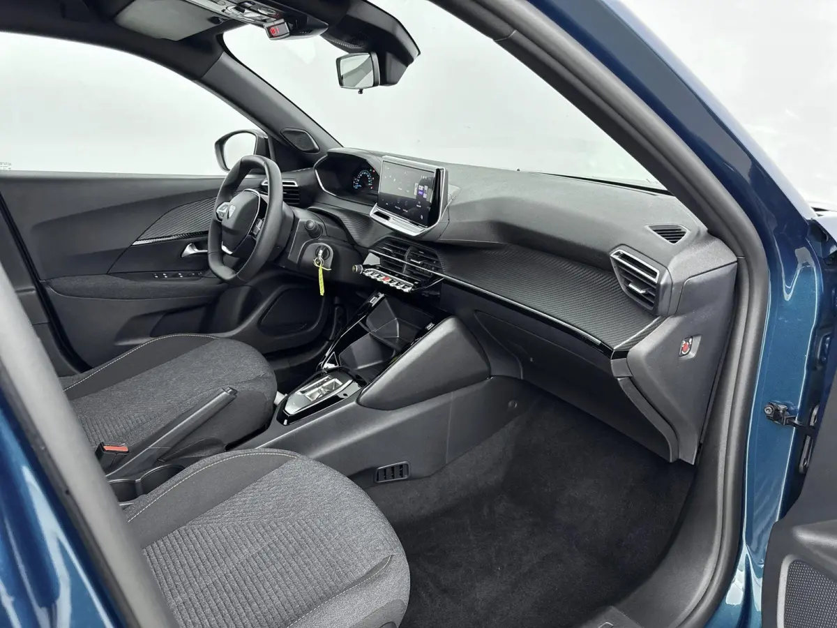1.2 Mild Hybrid 110pk Business Navigatie | Camera | Cruise control | Climate control |
