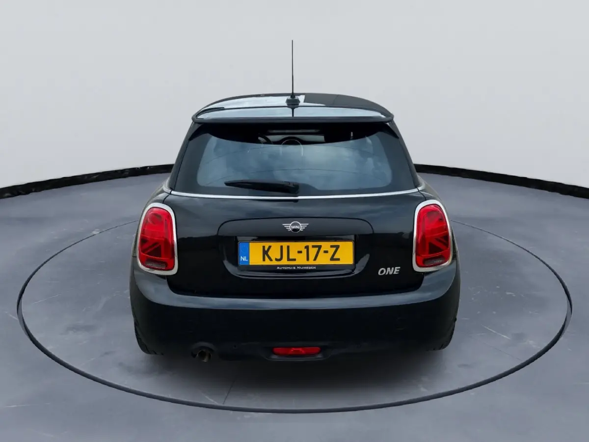 MINI 2018 Midnight Black Metallic Led koplampen 17" Stoelverwarming lm velgen