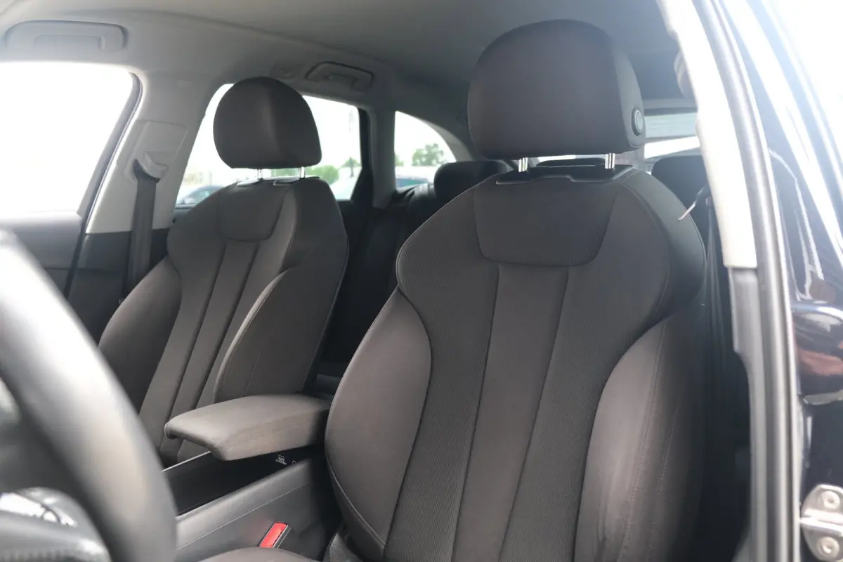 1.4 TFSI Sport S-Tronic Lease Edition Led Airco Navi PDC