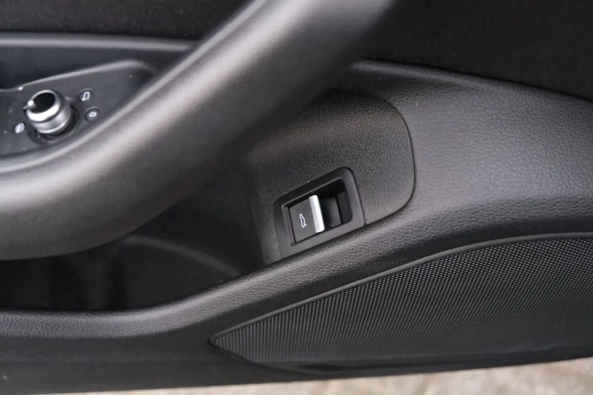 1.4 TFSI Sport S-Tronic Lease Edition Led Airco Navi PDC