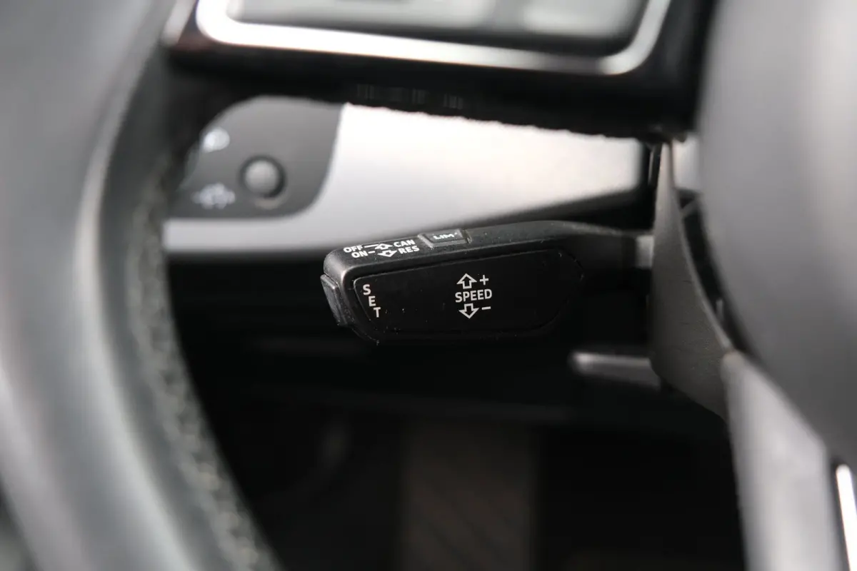 1.4 TFSI Sport S-Tronic Lease Edition Led Airco Navi PDC