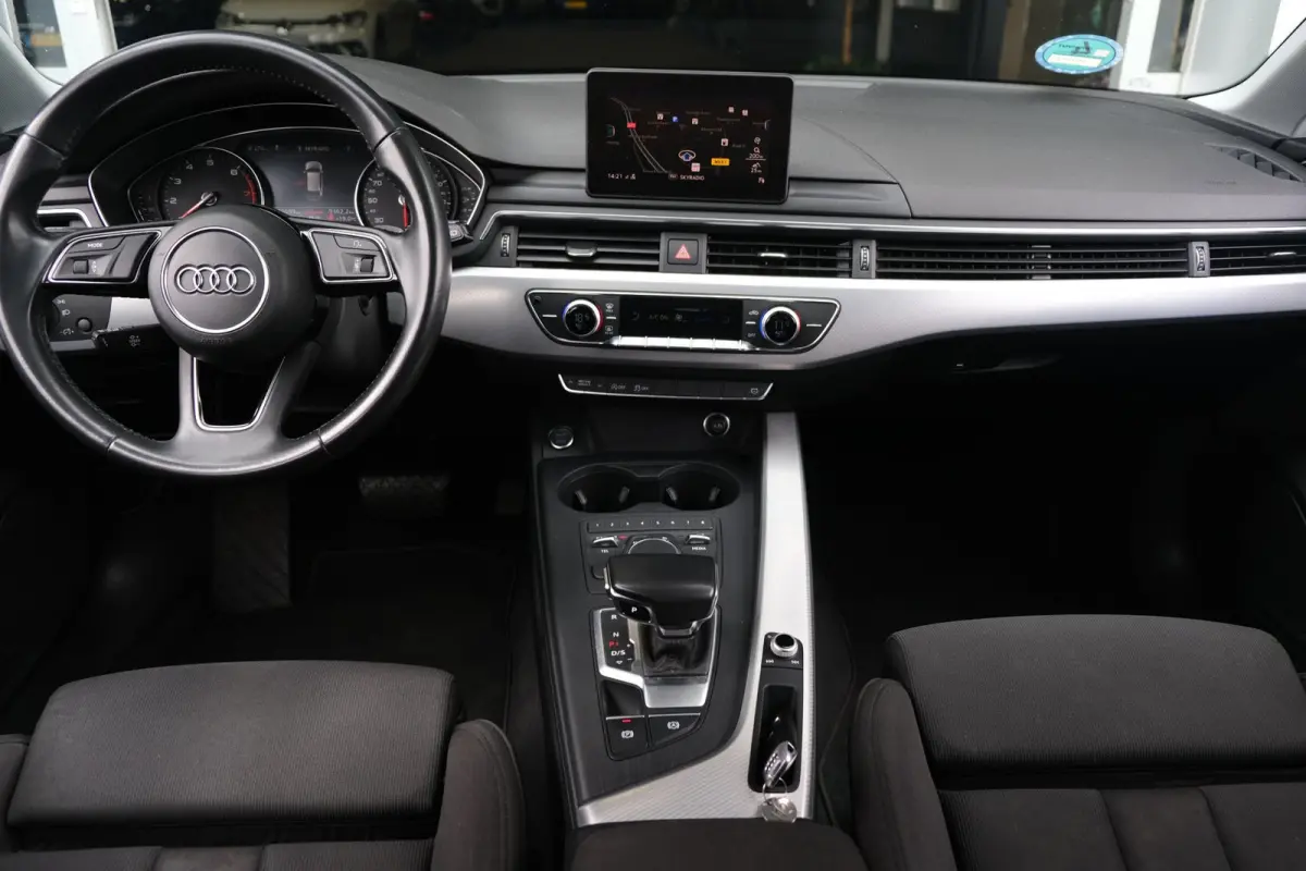 1.4 TFSI Sport S-Tronic Lease Edition Led Airco Navi PDC