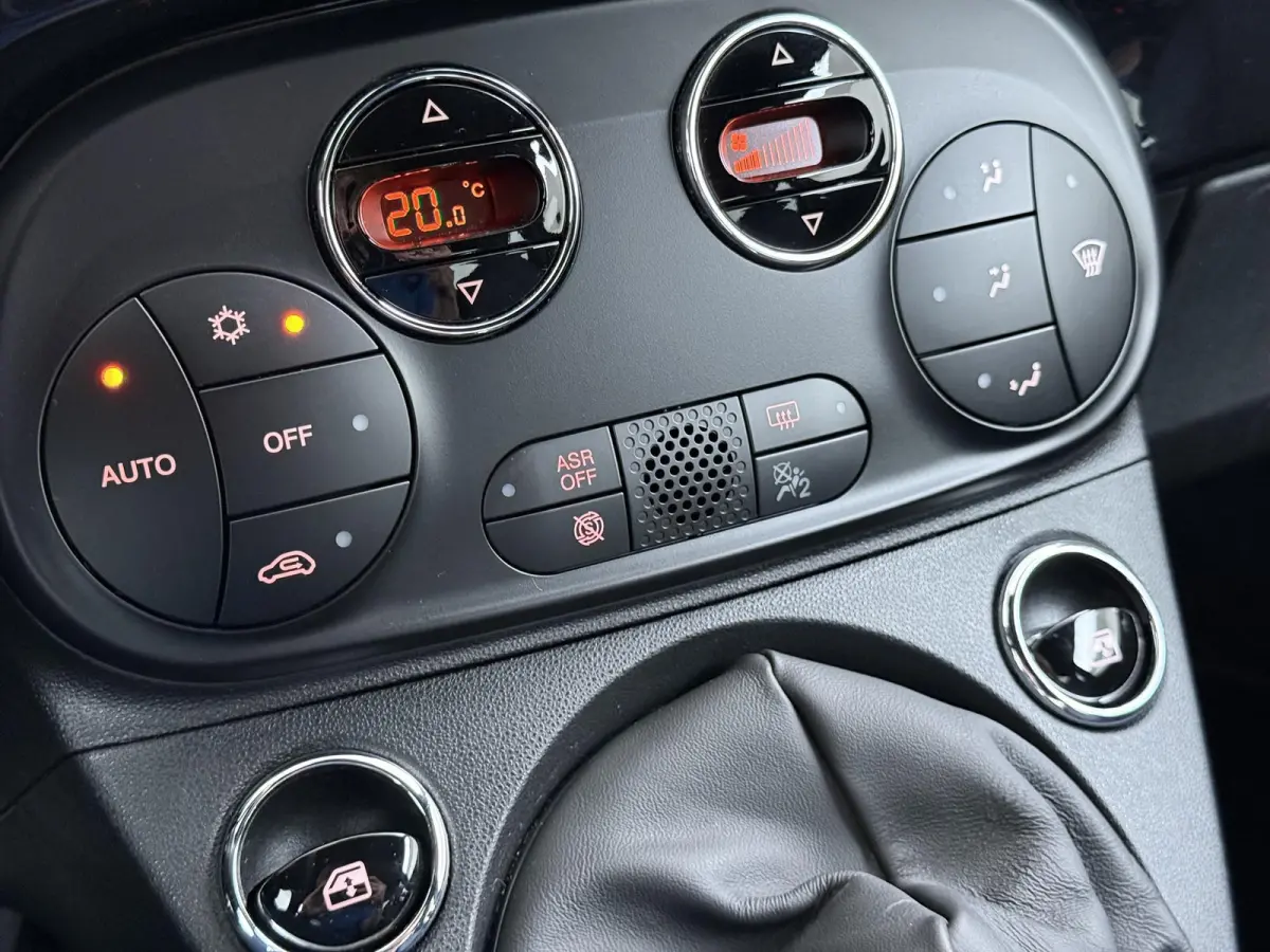 1.0 Hybrid Club | 1ste eigenaar | Climate | Privacy Glass | AppleCarPlay/Android | Cruise Control