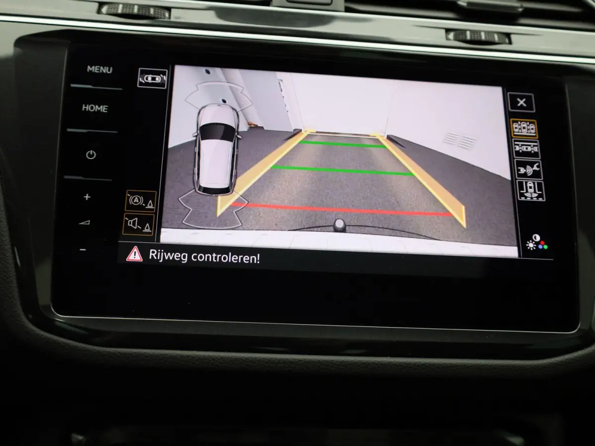 1.4 TSI eHybrid R-Line Business+ 245 PK| Dealeronderhouden | SoH 91,5%  Panoramadak | Trekhaak | Navigatie Pro | Achteruitrijcamera | Achterklep Elektrisch | 20 Inch Velgen