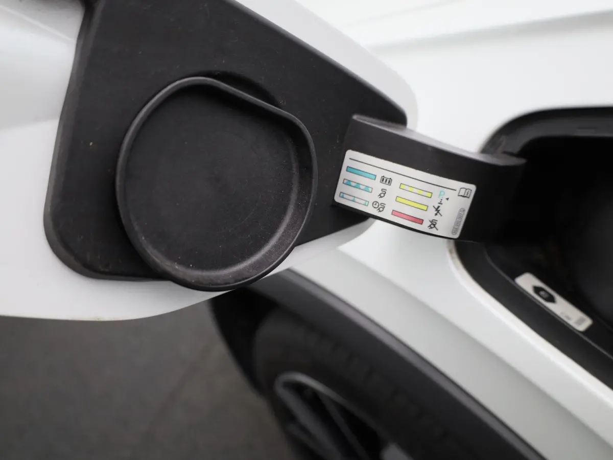 1.4 TSI eHybrid R-Line Business+ 245 PK| Dealeronderhouden | SoH 91,5%  Panoramadak | Trekhaak | Navigatie Pro | Achteruitrijcamera | Achterklep Elektrisch | 20 Inch Velgen