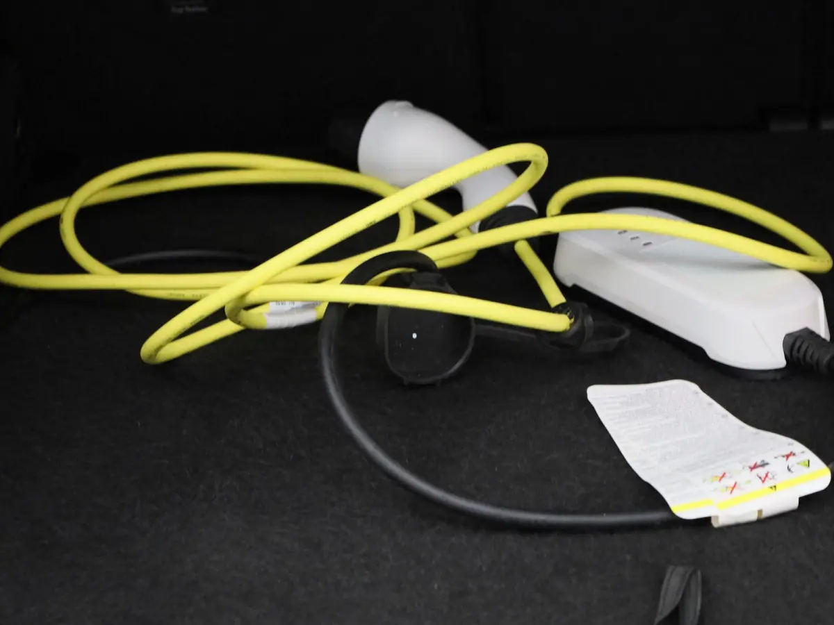 1.4 TSI eHybrid R-Line Business+ 245 PK| Dealeronderhouden | SoH 91,5%  Panoramadak | Trekhaak | Navigatie Pro | Achteruitrijcamera | Achterklep Elektrisch | 20 Inch Velgen