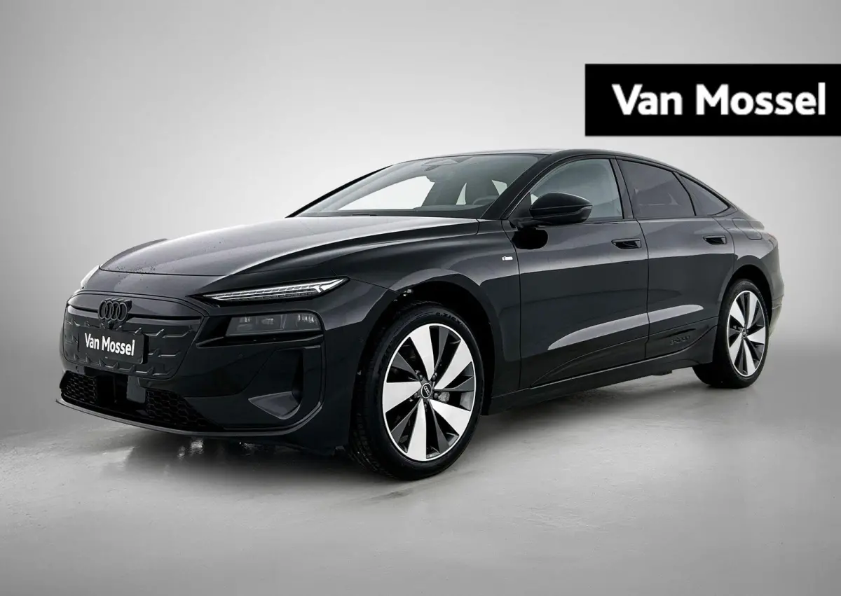 S edition 83 kWh | Trekhaak | Stuurverwarming | Stoelverwarming | Getint Glas |