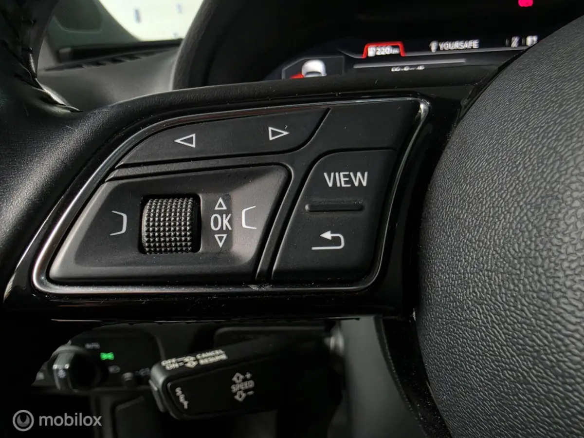 1.4 TFSI /Ultra S-Tronic/ Virtual /Materix