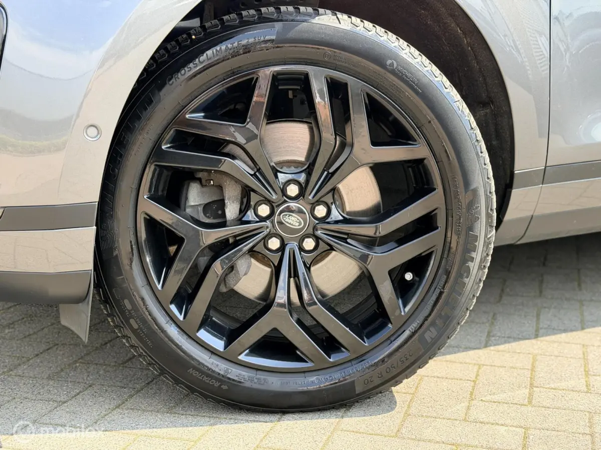 2.0 P250 AWD R-Dynamic First Edition