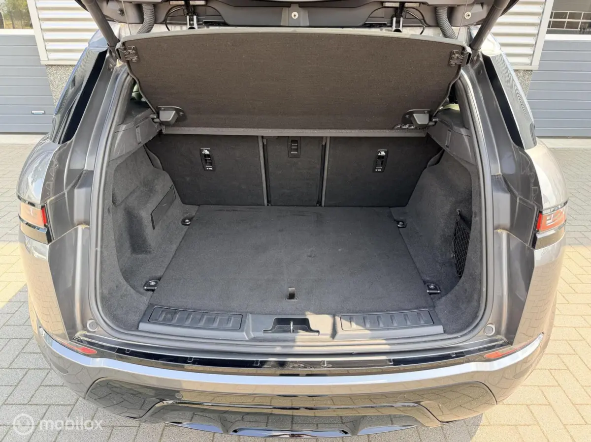 2.0 P250 AWD R-Dynamic First Edition