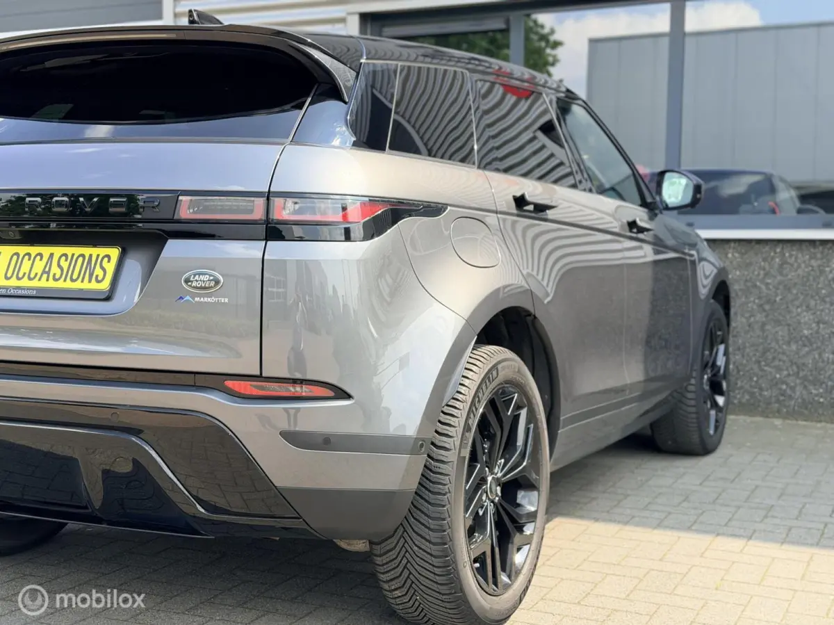 2.0 P250 AWD R-Dynamic First Edition