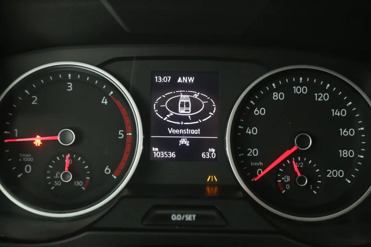 2.0 TDI N1* 177PK L3H2 | Dubbellucht | 3500kg Trekgew. | Airco | Cruise | Camera | Carplay | Navi | Trekhaak