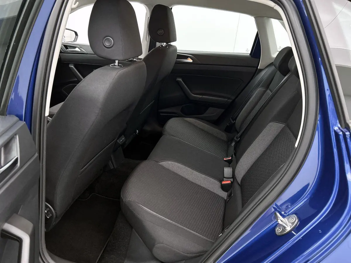 1.0 TSI Life | 95 PK | Navigatie | Apple Carplay / Android Auto | Airco |