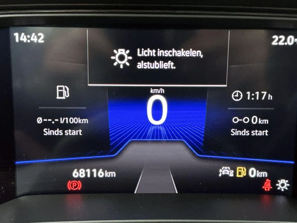 1.0 TSI Life | 95 PK | Navigatie | Apple Carplay / Android Auto | Airco |