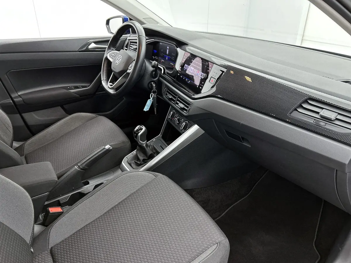1.0 TSI Life | 95 PK | Navigatie | Apple Carplay / Android Auto | Airco |