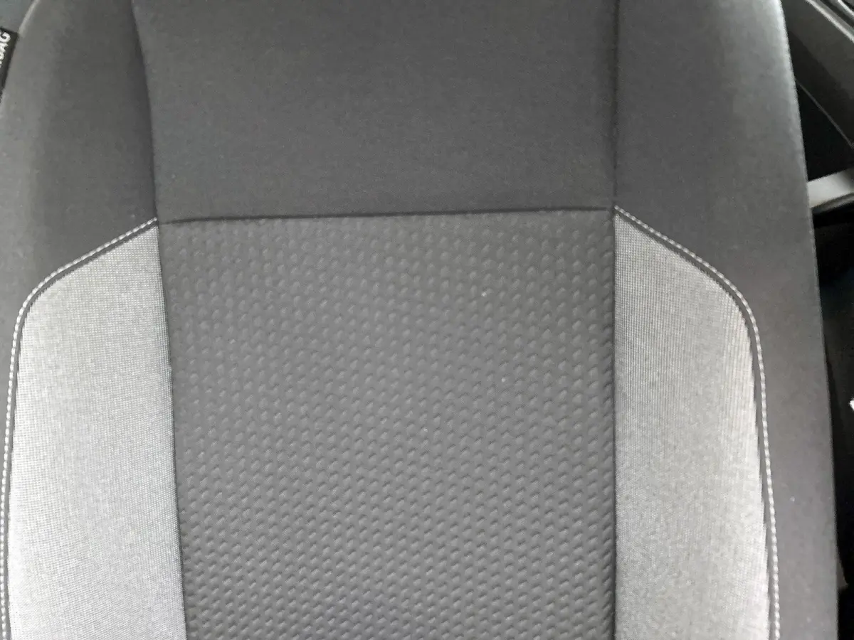 1.0 TSI Life | 95 PK | Navigatie | Apple Carplay / Android Auto | Airco |