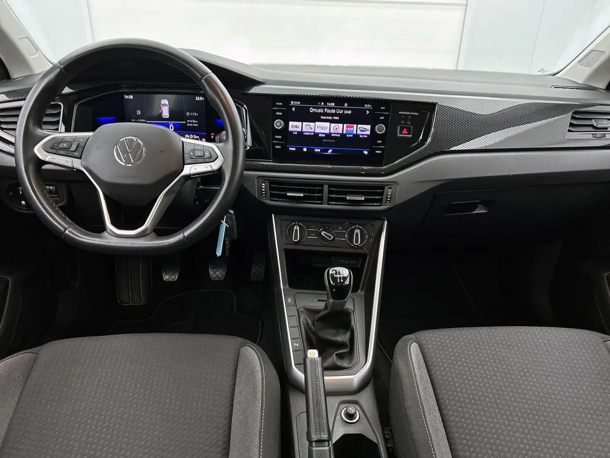 1.0 TSI Life | 95 PK | Navigatie | Apple Carplay / Android Auto | Airco |
