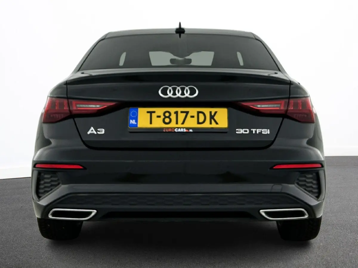 30 TFSI S edition DEMO ! Navigatie Apple Carplay/Android Auto Parkeersensoren Adaptive Cruise Control Virtual Cockpit Climate Control Getinte ramen Lichtmetalen velgen