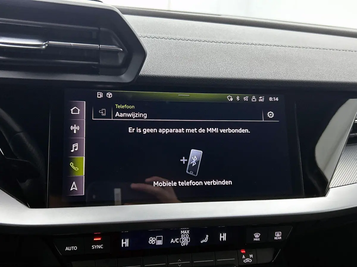 30 TFSI S edition DEMO ! Navigatie Apple Carplay/Android Auto Parkeersensoren Adaptive Cruise Control Virtual Cockpit Climate Control Getinte ramen Lichtmetalen velgen