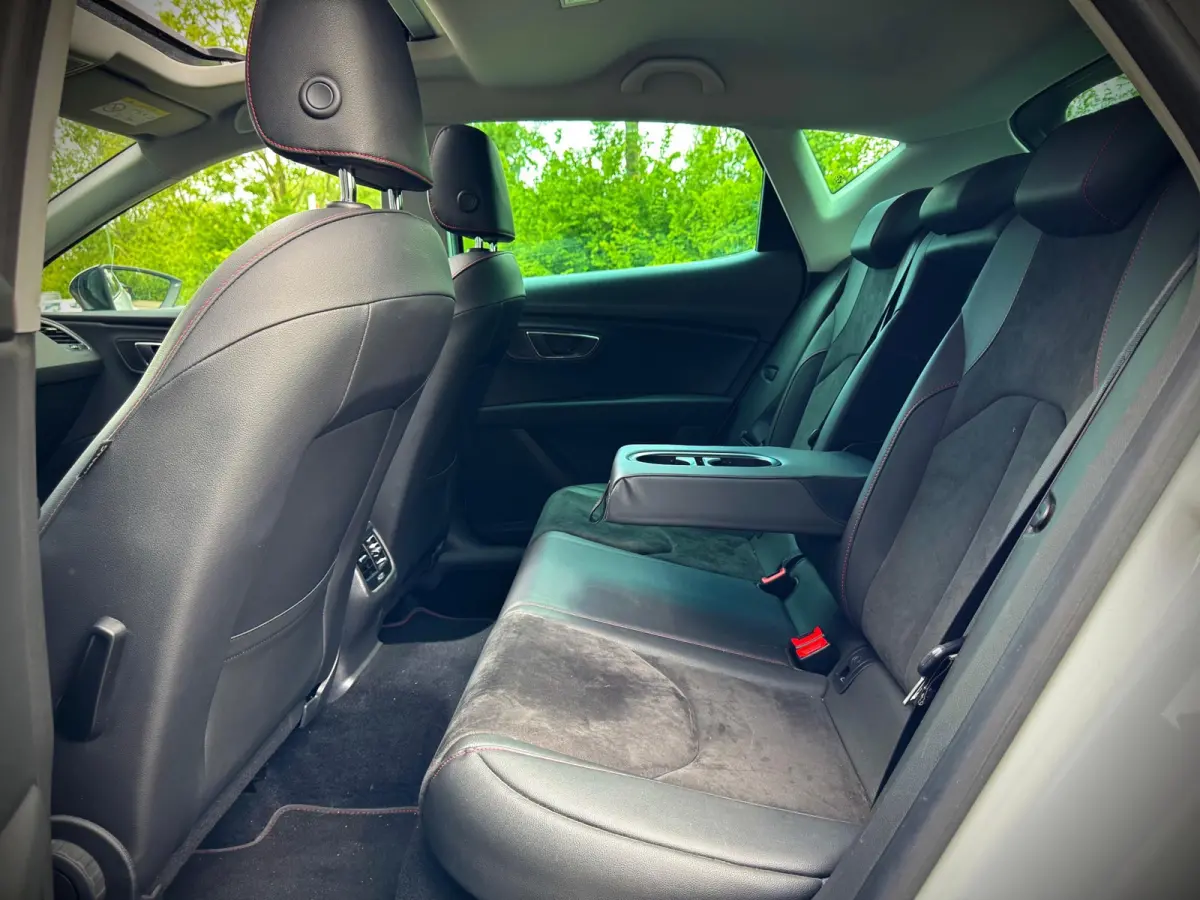 1.8 TSI FR | PANO | LED | NAVI | CRUISE |