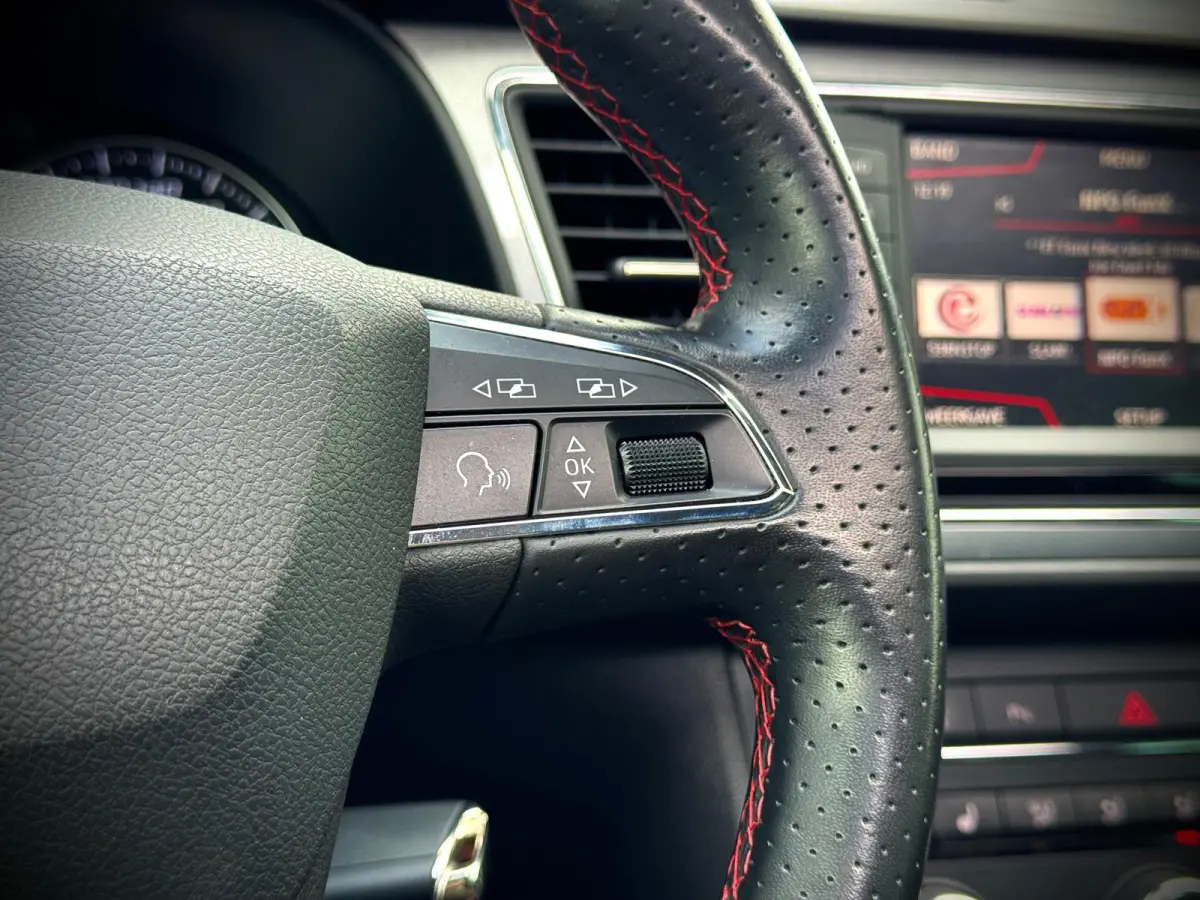 1.8 TSI FR | PANO | LED | NAVI | CRUISE |