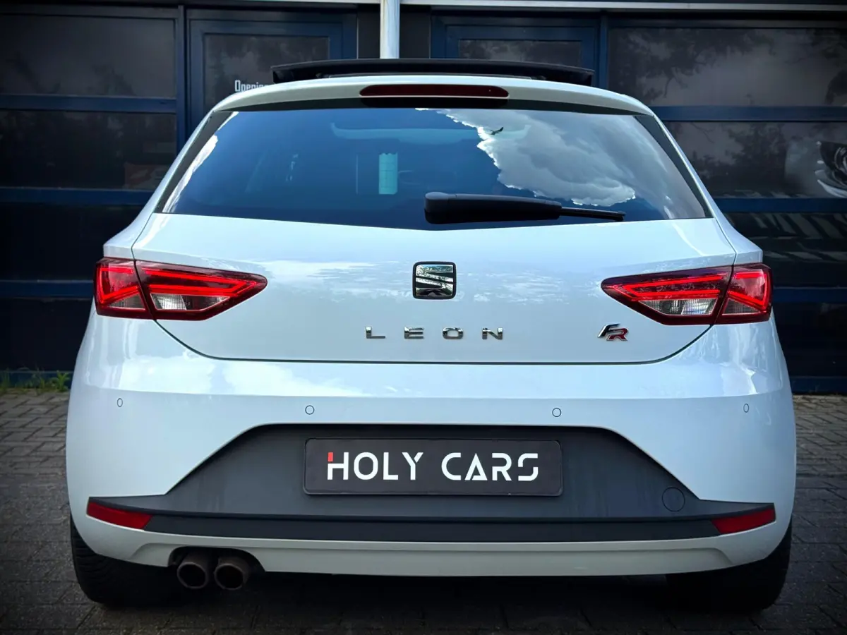 1.8 TSI FR | PANO | LED | NAVI | CRUISE |