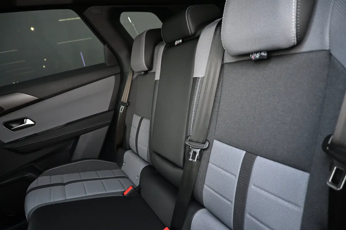 1.6 Turbo Plug-in-Hybrid Ultimate 195pk | Afn. Trekhaak | Schuif-/Kanteldak | HUD | Stoel/Stuurverwarming | Sfeerverlichting | Adaptive Cruise | Dodehoekdetectie