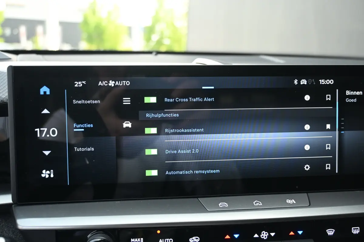 1.6 Turbo Plug-in-Hybrid Ultimate 195pk | Afn. Trekhaak | Schuif-/Kanteldak | HUD | Stoel/Stuurverwarming | Sfeerverlichting | Adaptive Cruise | Dodehoekdetectie