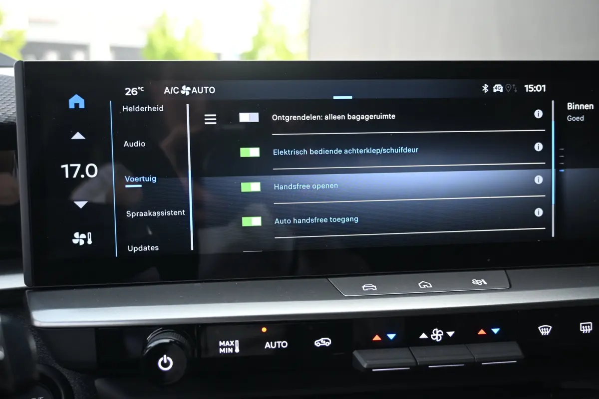 1.6 Turbo Plug-in-Hybrid Ultimate 195pk | Afn. Trekhaak | Schuif-/Kanteldak | HUD | Stoel/Stuurverwarming | Sfeerverlichting | Adaptive Cruise | Dodehoekdetectie