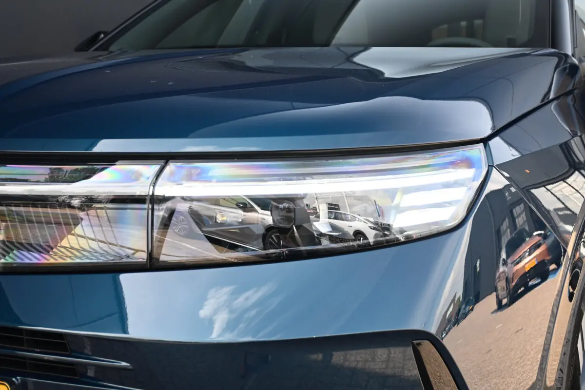 1.6 Turbo Plug-in-Hybrid Ultimate 195pk | Afn. Trekhaak | Schuif-/Kanteldak | HUD | Stoel/Stuurverwarming | Sfeerverlichting | Adaptive Cruise | Dodehoekdetectie