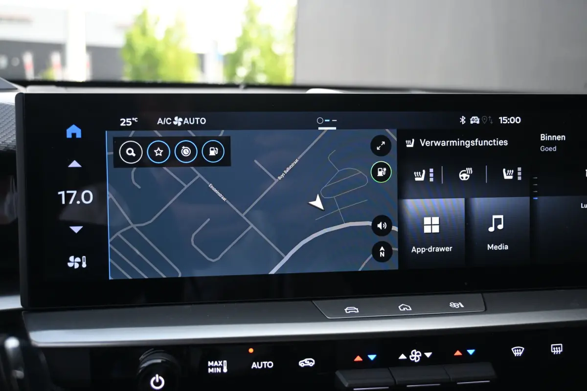 1.6 Turbo Plug-in-Hybrid Ultimate 195pk | Afn. Trekhaak | Schuif-/Kanteldak | HUD | Stoel/Stuurverwarming | Sfeerverlichting | Adaptive Cruise | Dodehoekdetectie