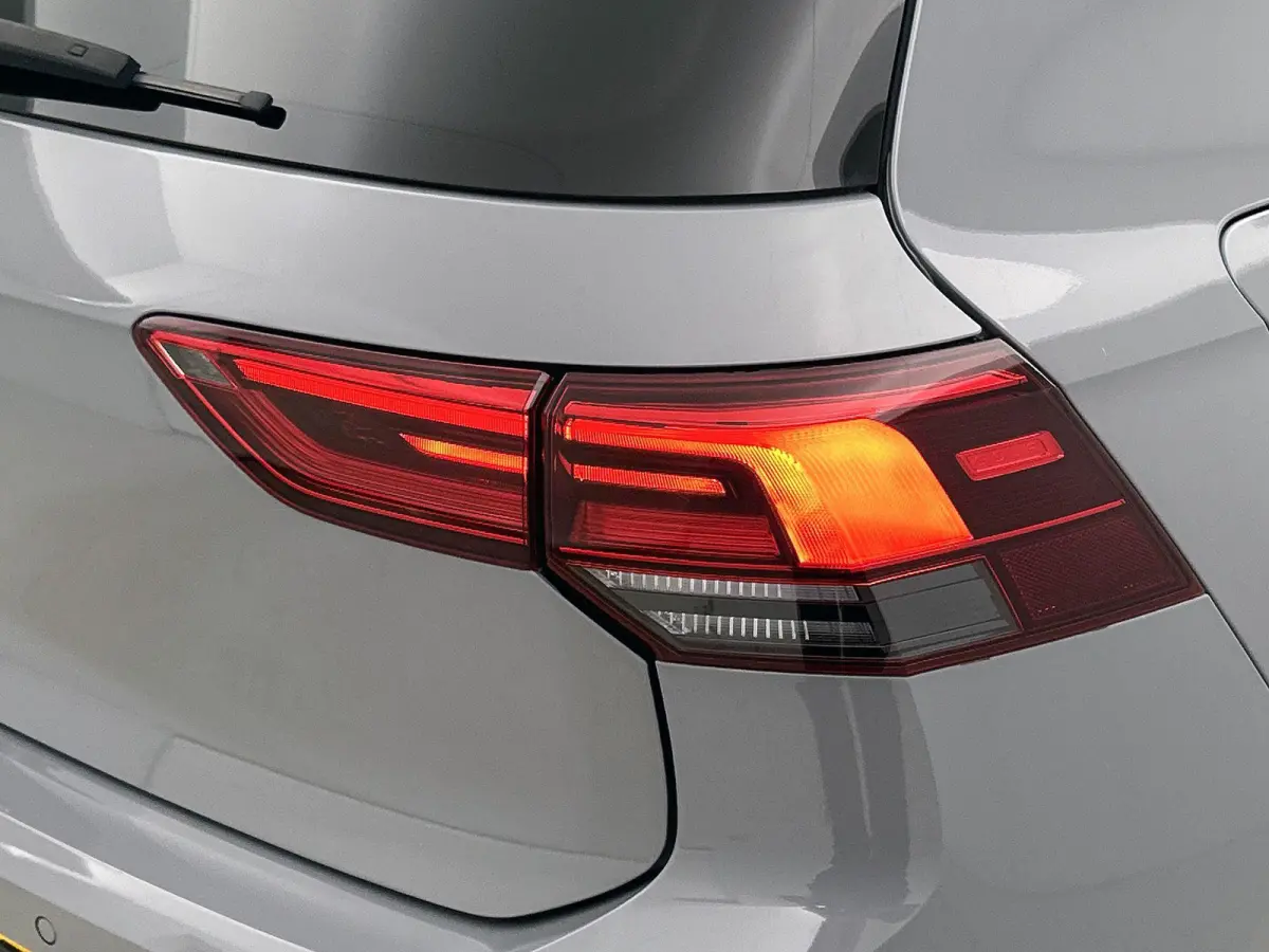 1.5 TSI R-Line Business | 131 PK | Keyless (Start) | Parkeersensoren | Digital Cockpit | Carplay / Android Auto