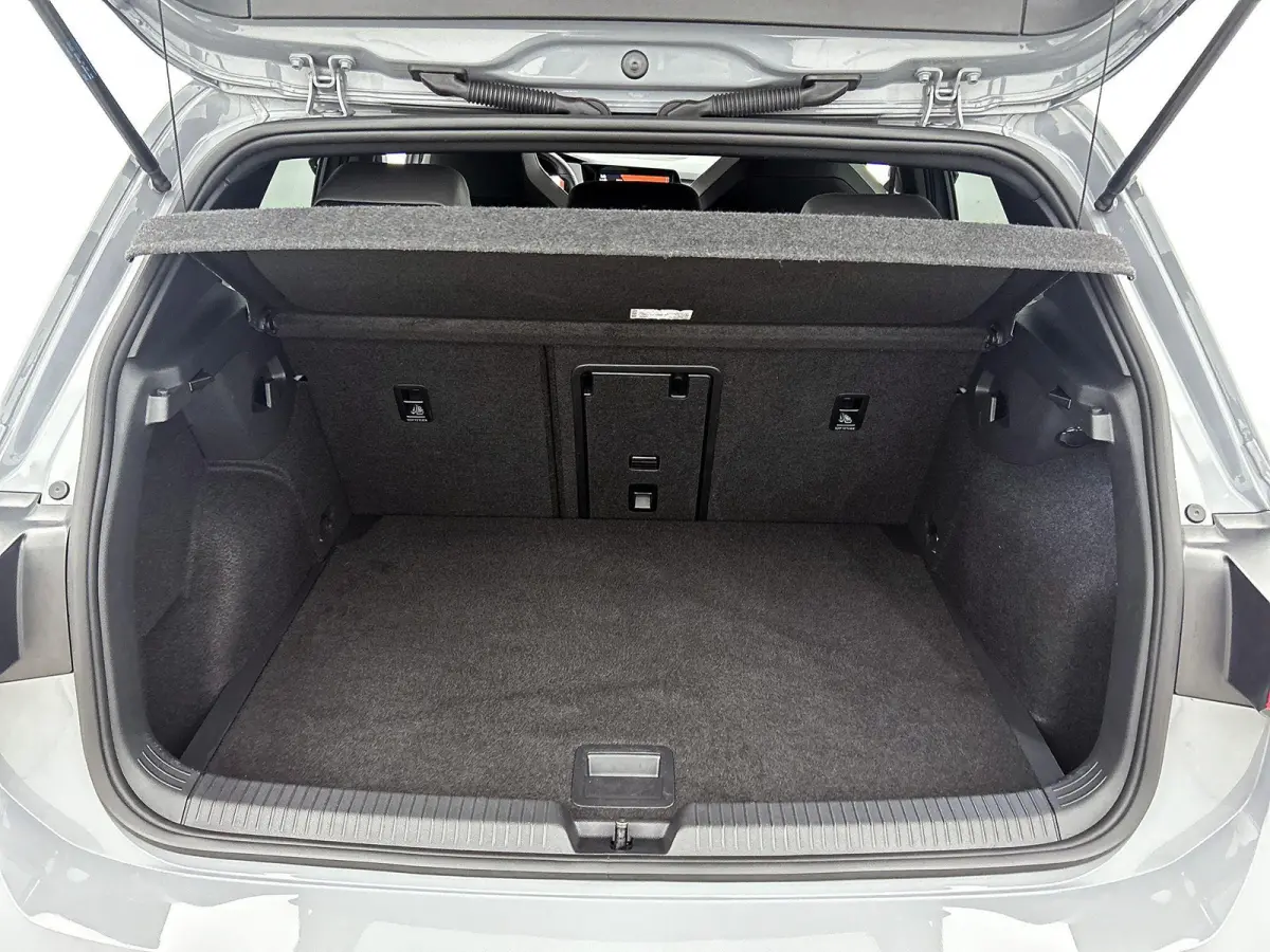 1.5 TSI R-Line Business | 131 PK | Keyless (Start) | Parkeersensoren | Digital Cockpit | Carplay / Android Auto