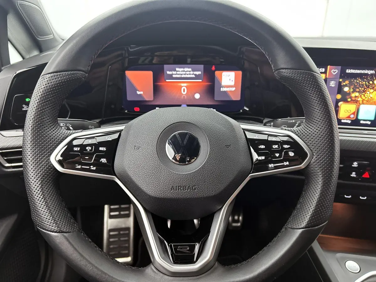 1.5 TSI R-Line Business | 131 PK | Keyless (Start) | Parkeersensoren | Digital Cockpit | Carplay / Android Auto