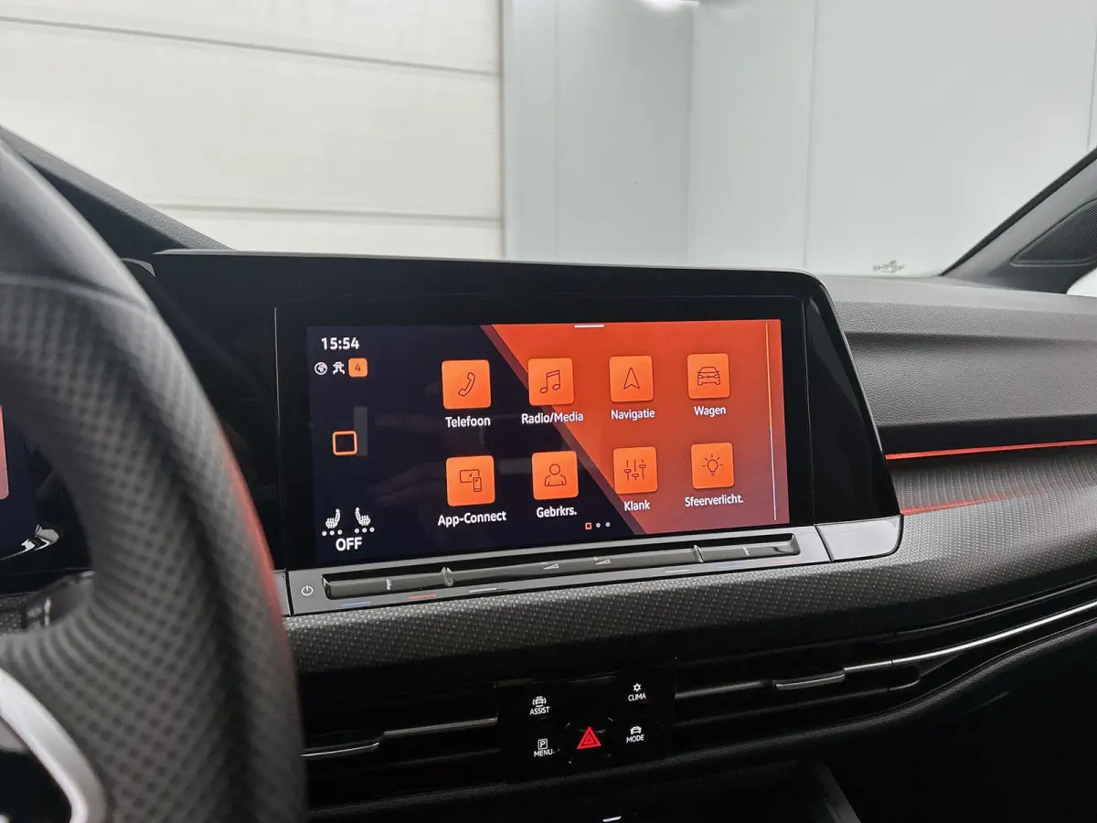 1.5 TSI R-Line Business | 131 PK | Keyless (Start) | Parkeersensoren | Digital Cockpit | Carplay / Android Auto