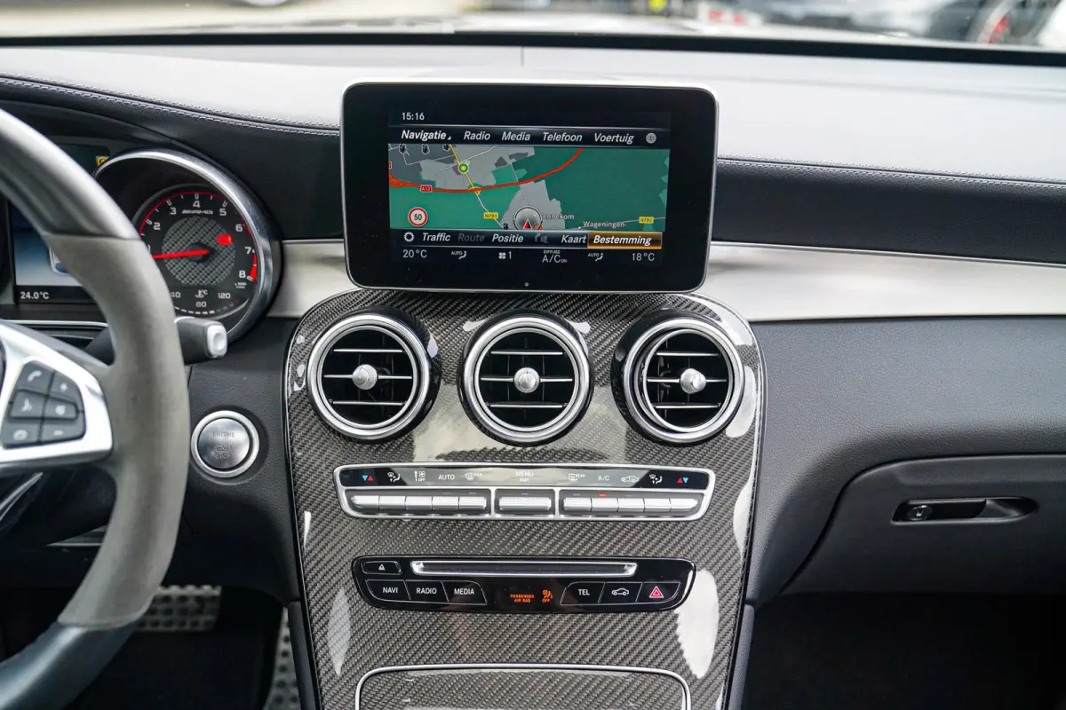 AMG 63 S 4MATIC+ | 360 Camera | Carbon | Head Up Display | Burmester