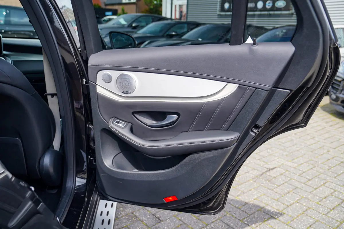 AMG 63 S 4MATIC+ | 360 Camera | Carbon | Head Up Display | Burmester