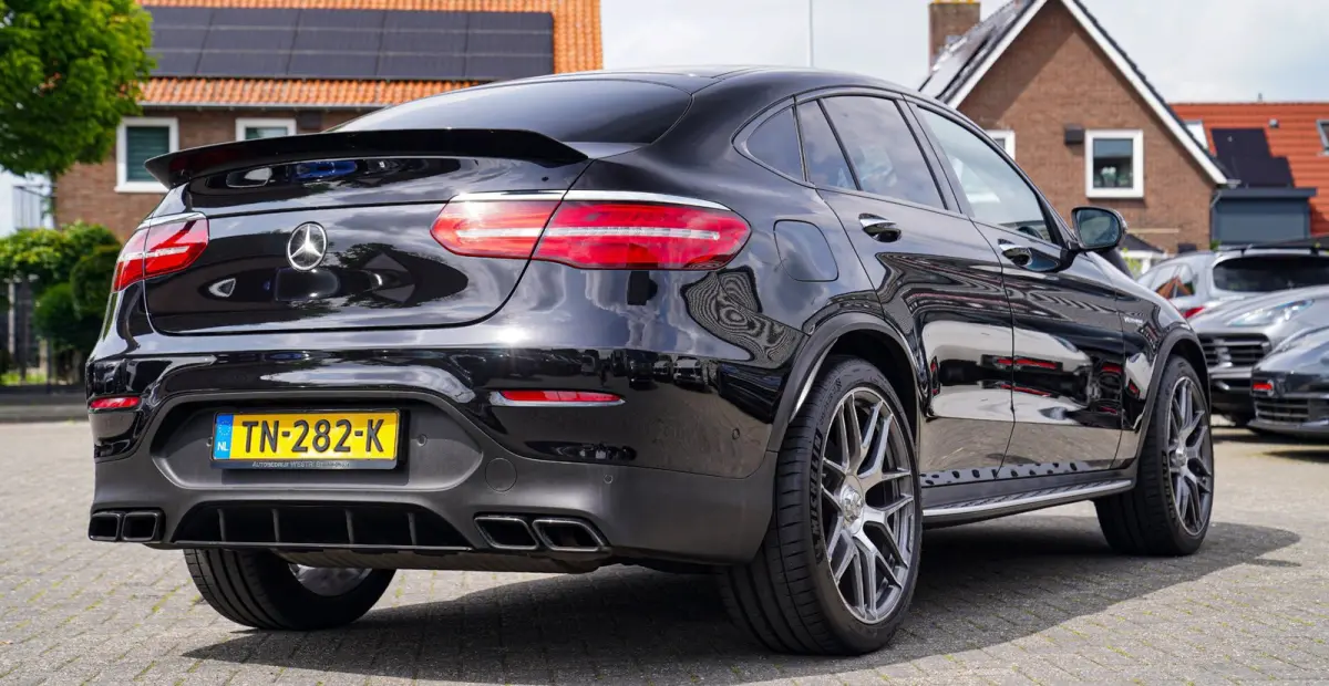 AMG 63 S 4MATIC+ | 360 Camera | Carbon | Head Up Display | Burmester