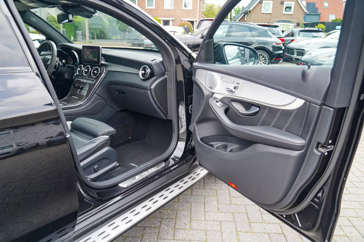 AMG 63 S 4MATIC+ | 360 Camera | Carbon | Head Up Display | Burmester