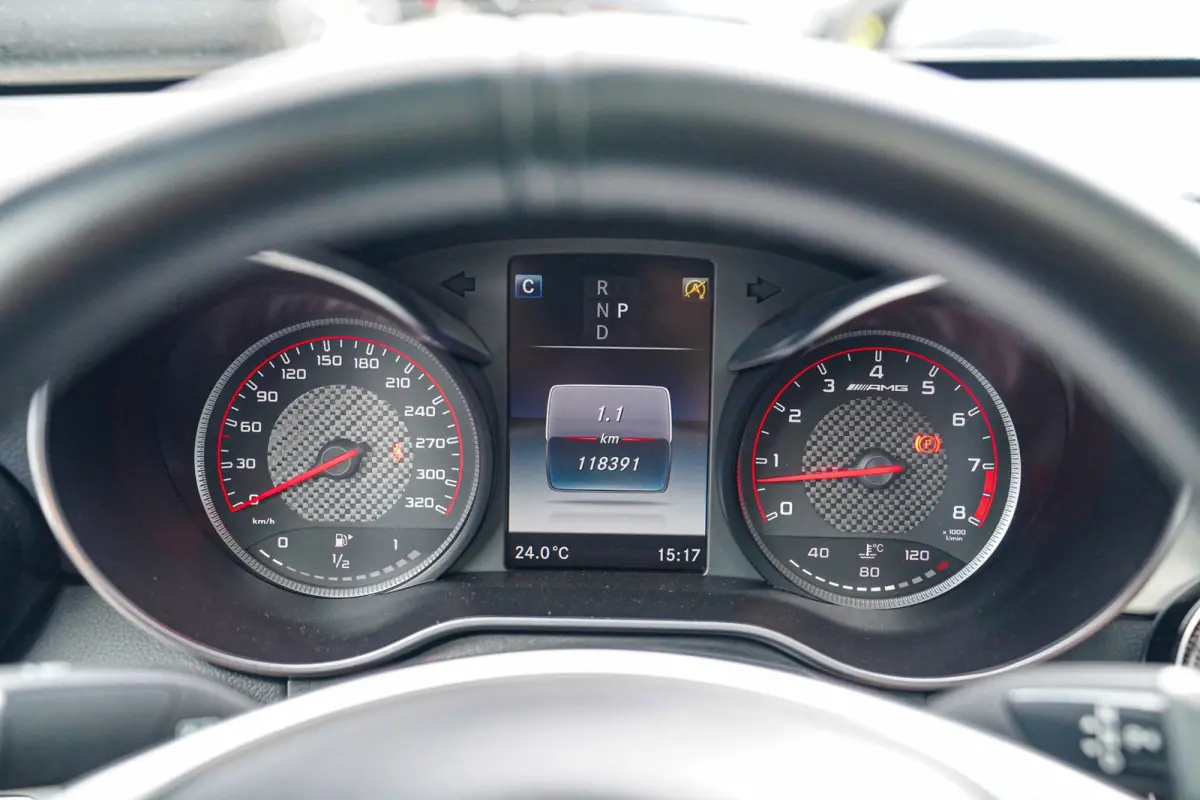 AMG 63 S 4MATIC+ | 360 Camera | Carbon | Head Up Display | Burmester