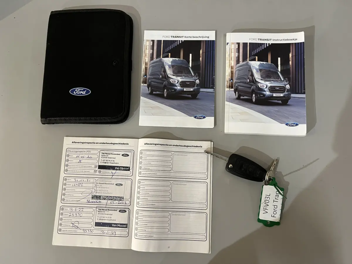 350 2.0 TDCI L2 Trend RWD Open Laadbak / Maxilift kraan / Euro 6 / Trekhaak 3.000 KG / Dubbel Lucht / Airco / Cruise Control / 3-Zits / 67.000 KM !!