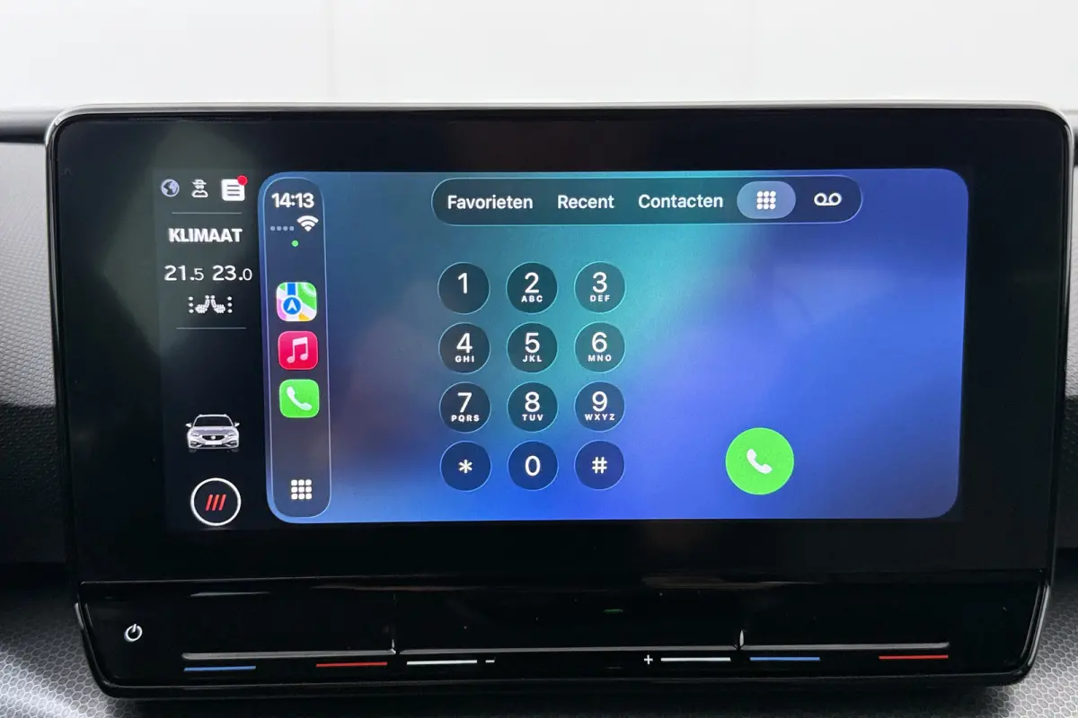 150 PK Aut. Hybrid Style+ Camera Adap.Cruise Carplay