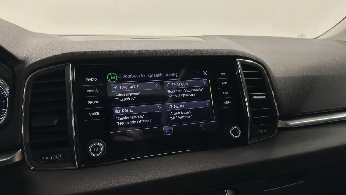 1.5 TSI ACT Style Business PANO TREKHAAK CARPLAY CRUISE NAVI.